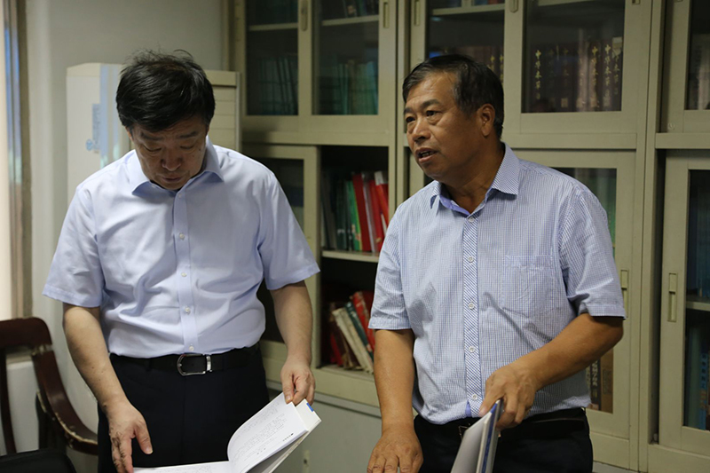 保定市委常委、紀(jì)委書記、監(jiān)委主任周省時來藥都制藥集團(tuán)調(diào)研